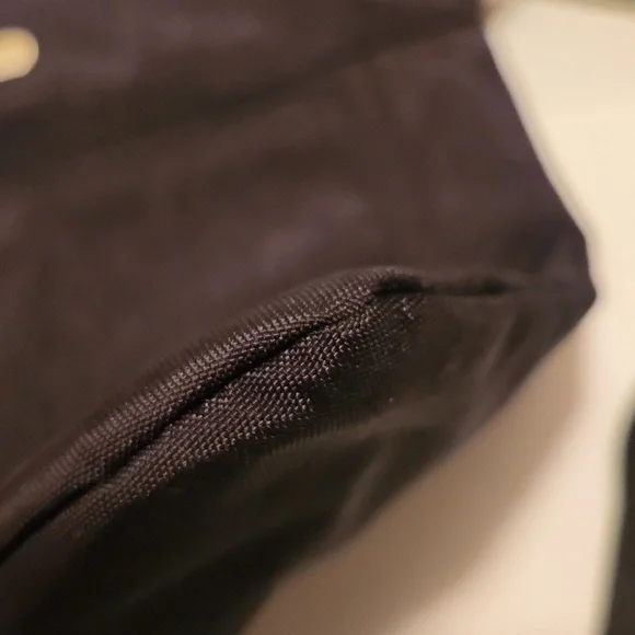 Baggallini Black Crossbody Bag - Picture 10 of 11